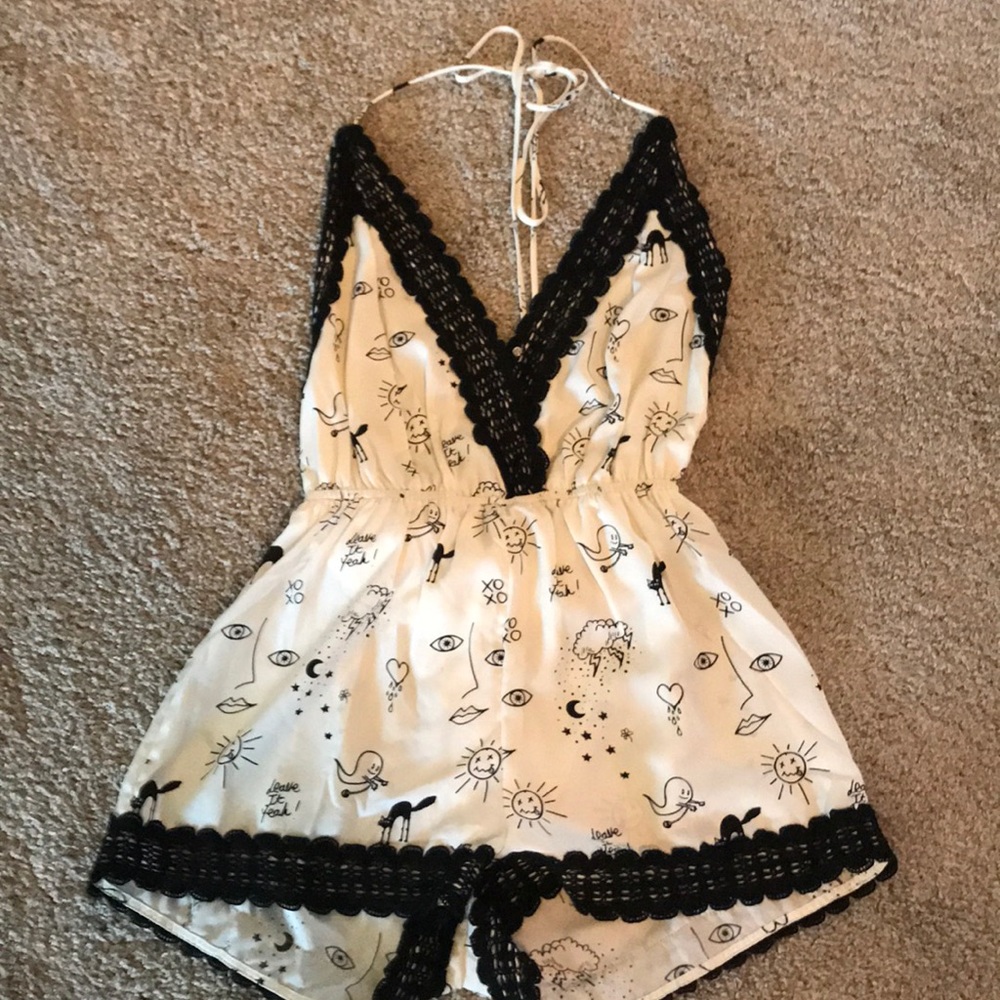 Halter deep V romper